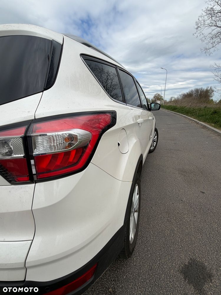 Ford Kuga 2.0 TDCi AWD Titanium - 6
