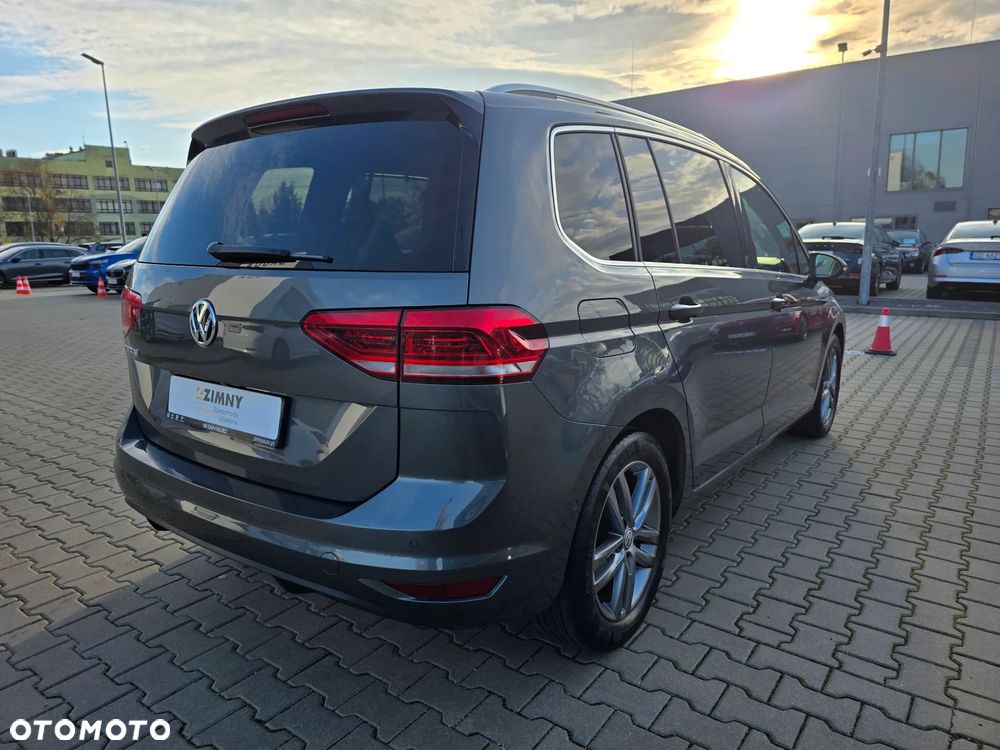 Volkswagen Touran 1.5 TSI EVO Highline DSG - 6
