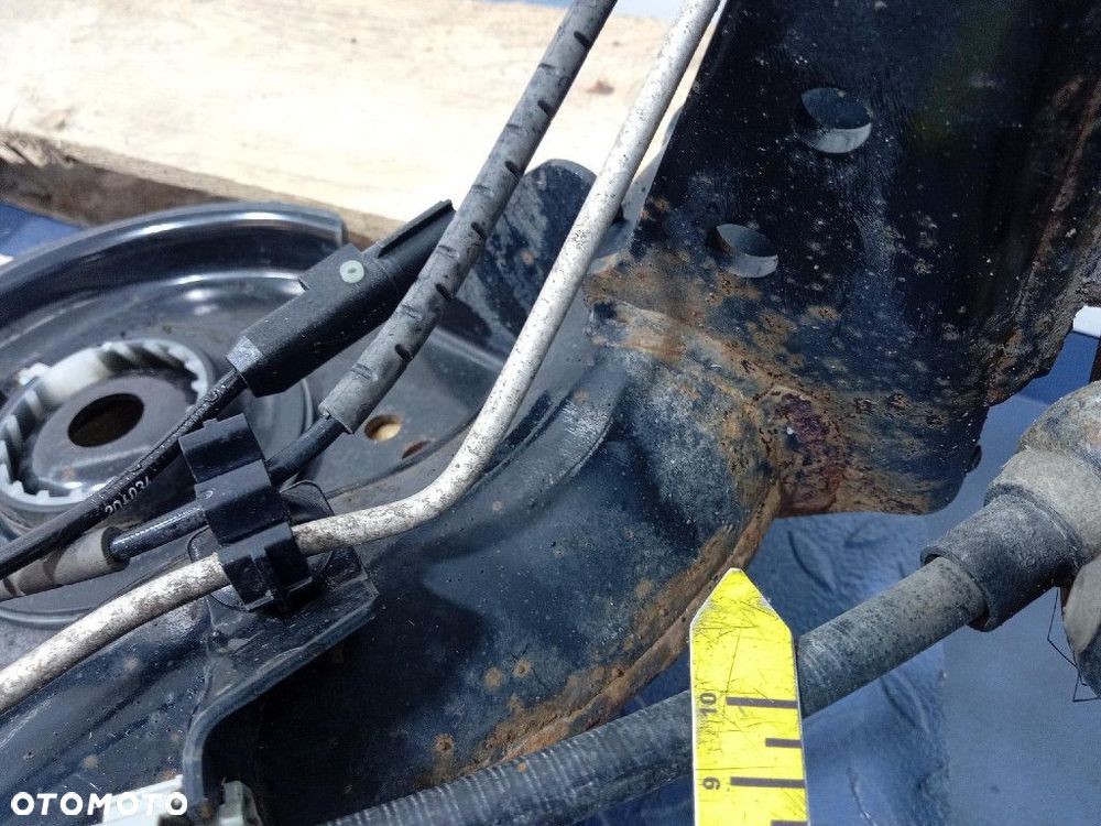 RENAULT CLIO V 19- BELKA ZAWIESZENIA TYŁ OŚ TYLNA 554B47231R - 11