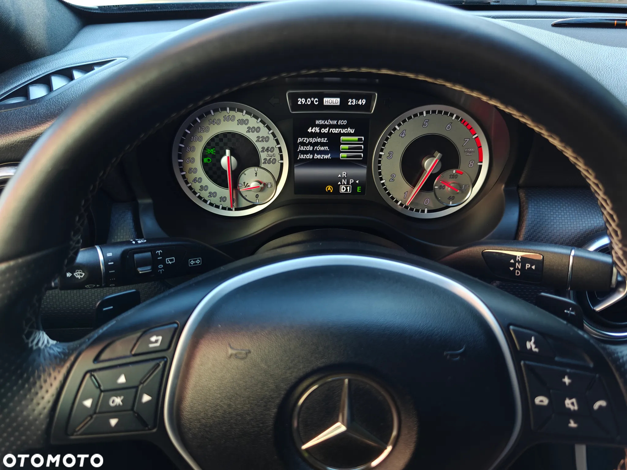 Mercedes-Benz Klasa A 180 (BlueEFFICIENCY) 7G-DCT Urban - 12