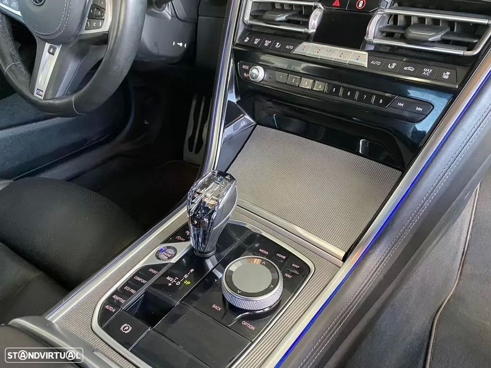 BMW 840 d xDrive Pack M - 35