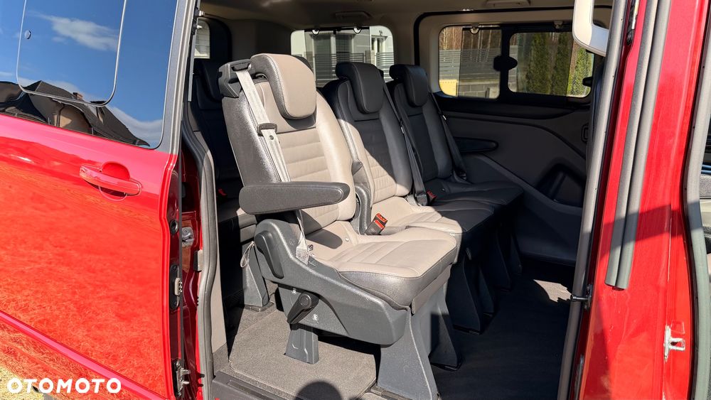 Ford Tourneo Custom 2.0 EcoBlue L1 Titanium X SelectShift - 12