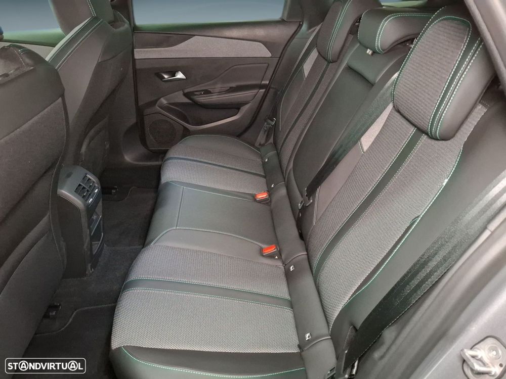 Peugeot 308 SW 1.2 Hybrid Allure e-DCS6 - 14