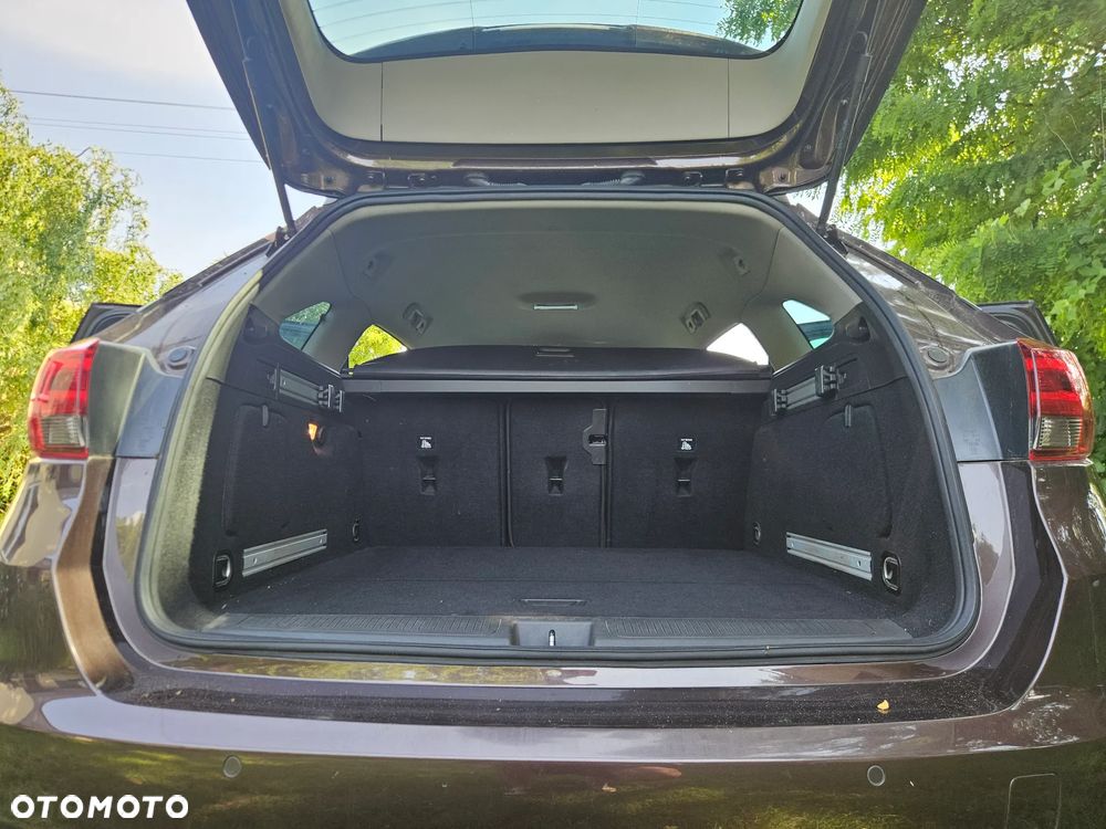 Opel Astra 1.6 CDTI Elite S&S - 21