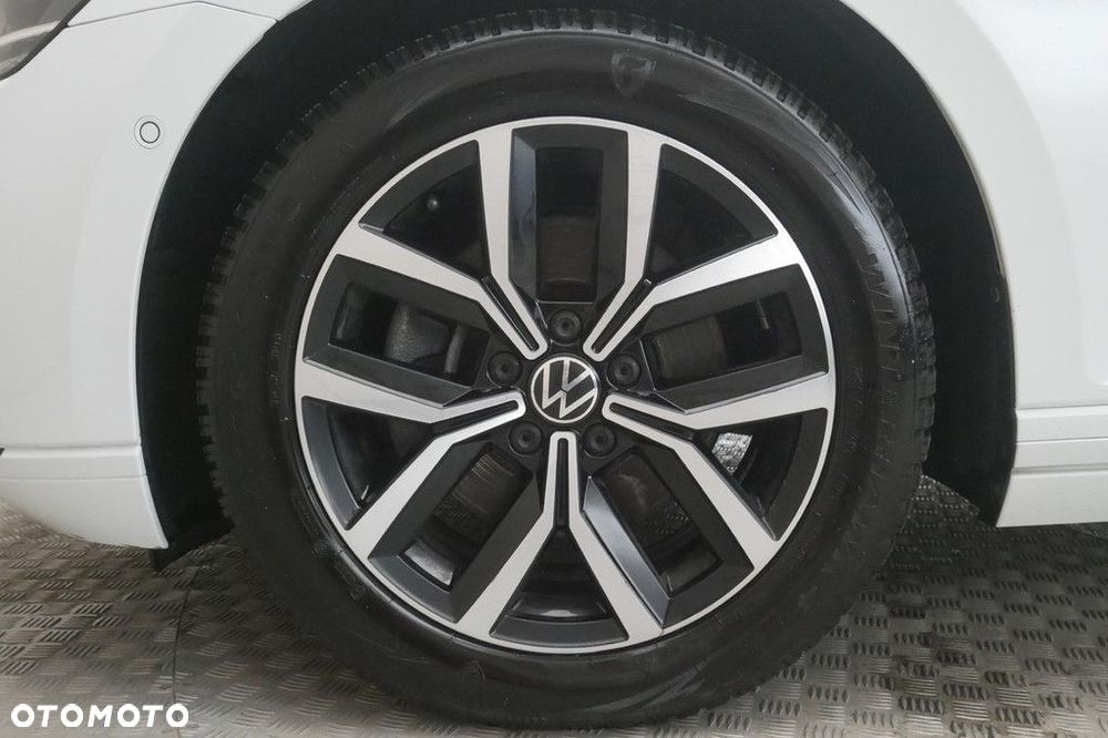 Volkswagen Passat Variant 1.5 TSI EVO Business DSG - 14
