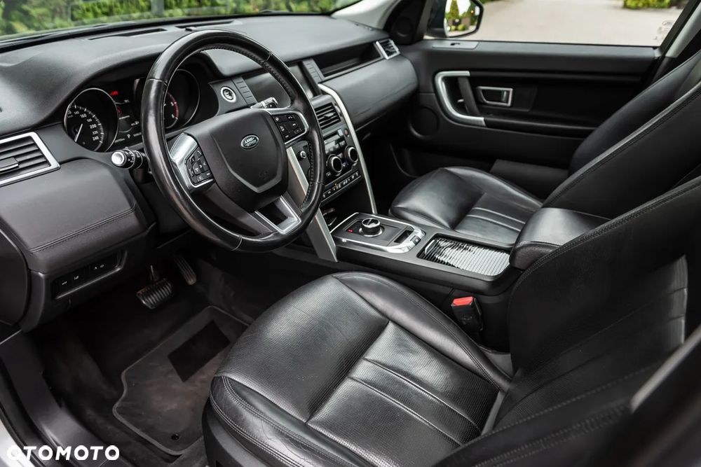 Land Rover Discovery Sport D180 R-Dynamic HSE - 16