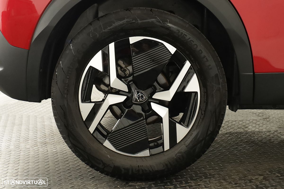Peugeot 2008 1.2 PureTech Allure EAT8 - 5