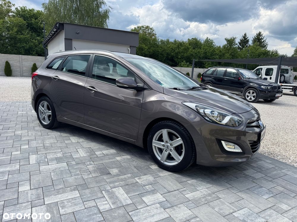 Hyundai i30 1.6 GDI Premium - 4