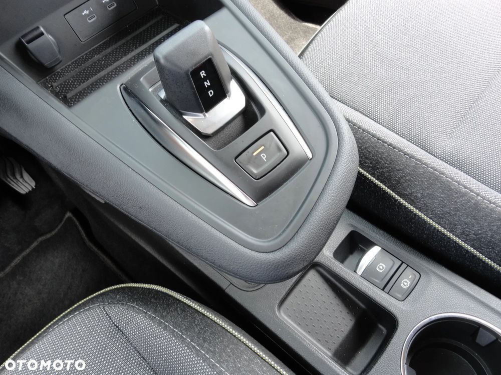Renault Symbioz TCe Mild Hybrid 140 EDC EVOLUTION - 17