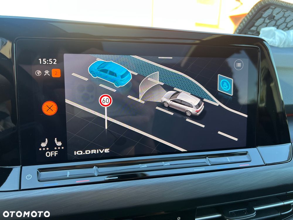 Volkswagen Golf Variant 2.0 TDI SCR DSG Style - 16