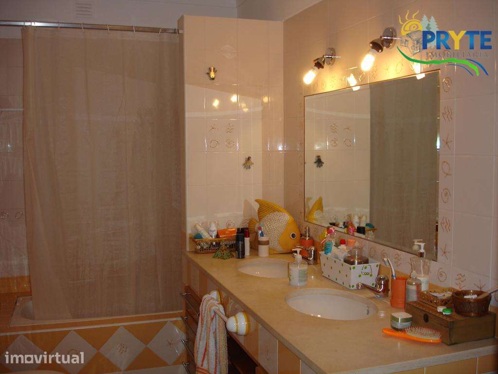 Conjunto de dois apartamentos ligados entre si situado na Sertã - Grande imagem: 5/42