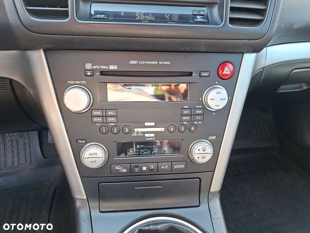 Subaru Legacy 2.0R Trend - 13