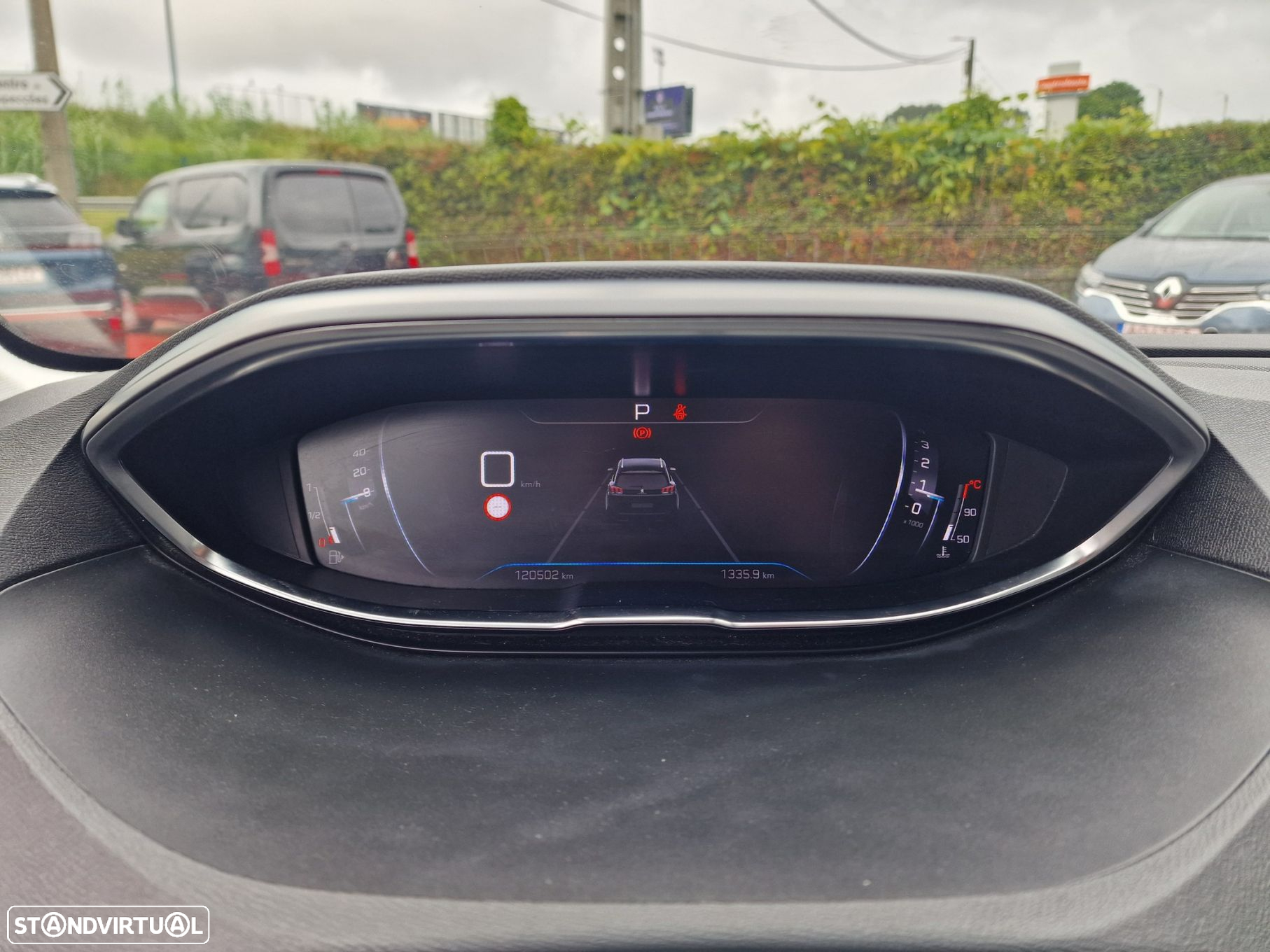 Peugeot 5008 1.5 BlueHDi Allure EAT8 - 19