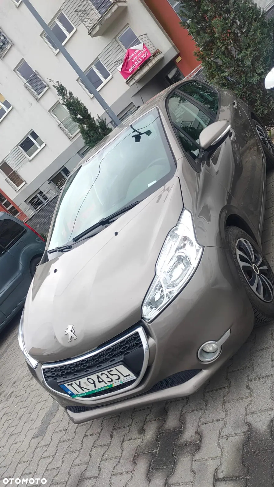 Peugeot 208 1.4 HDi Active - 2