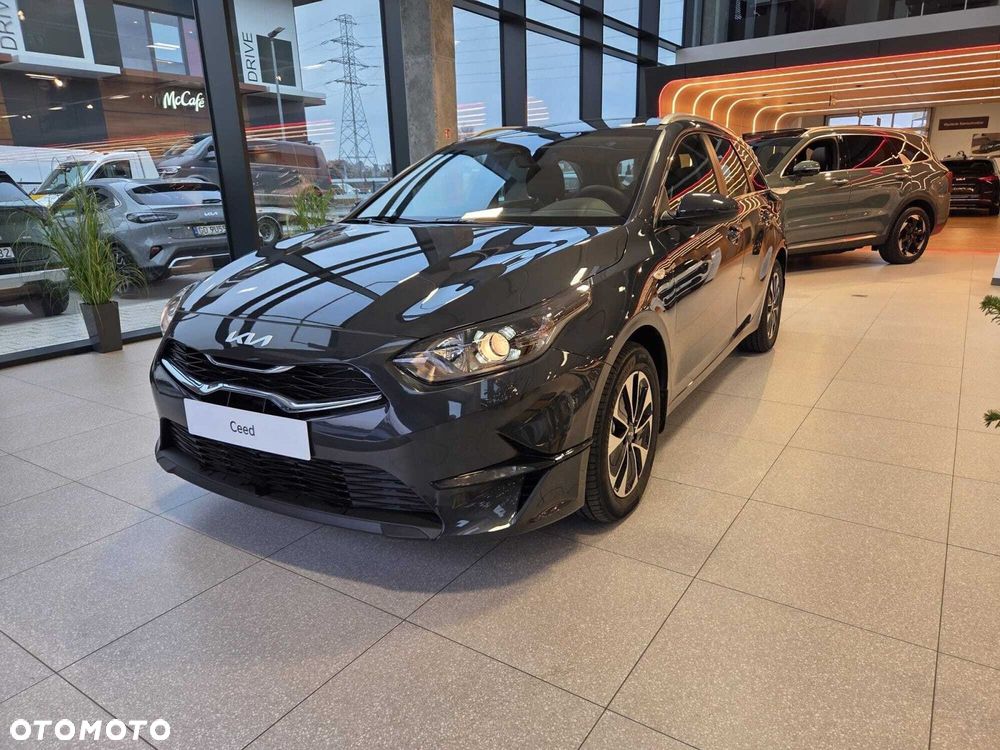 Kia Ceed - 1
