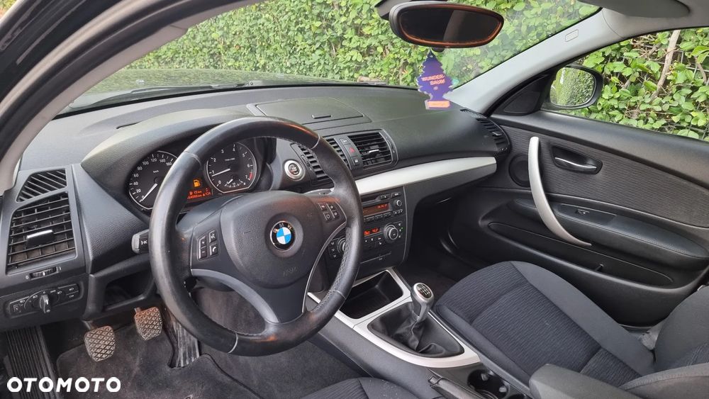 BMW Seria 1 118i - 10