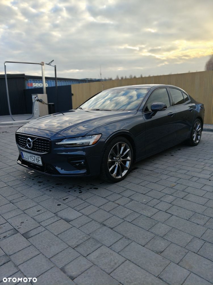 Volvo S60 - 1