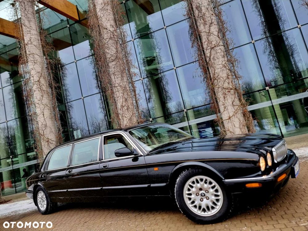 Jaguar XJ - 2