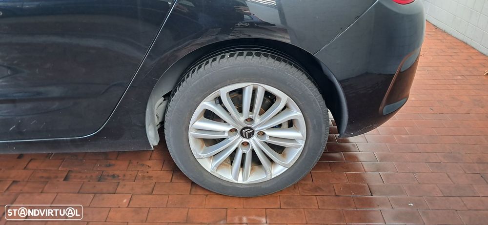 Citroën C4 1.2 PureTech Collection - 3
