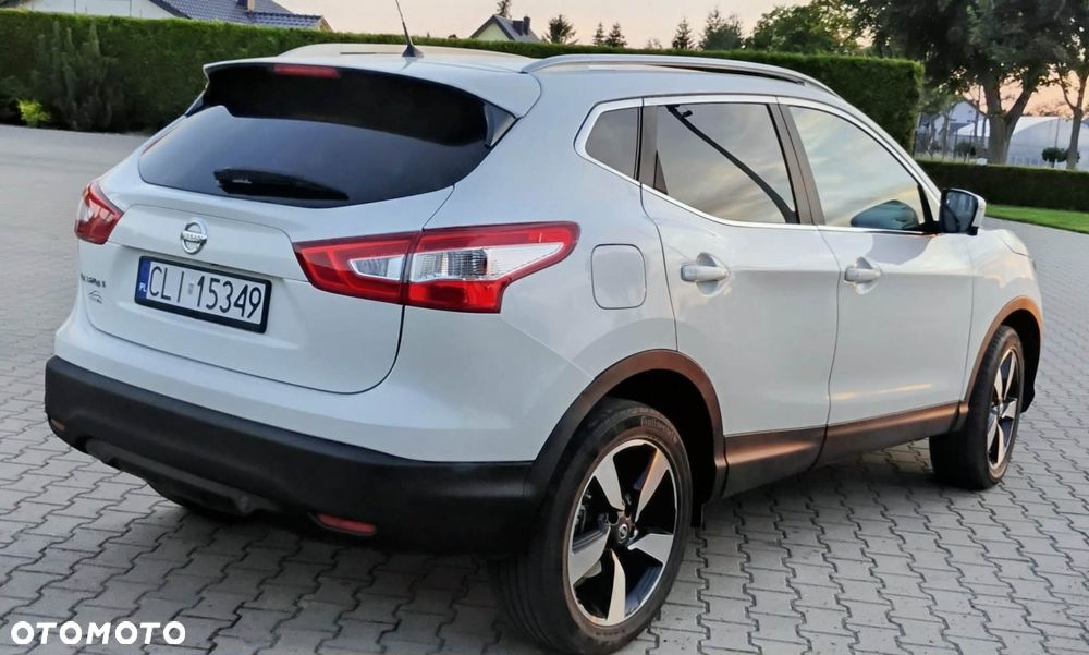 Nissan Qashqai - 11