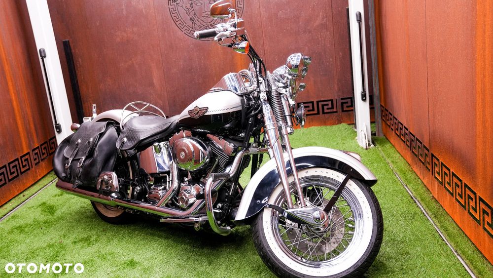 Harley-Davidson Softail Springer Classic - 21