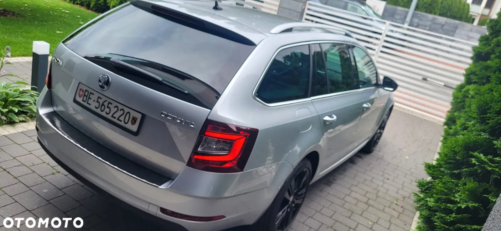 Skoda Octavia 1.8 TSI Edition DSG - 26