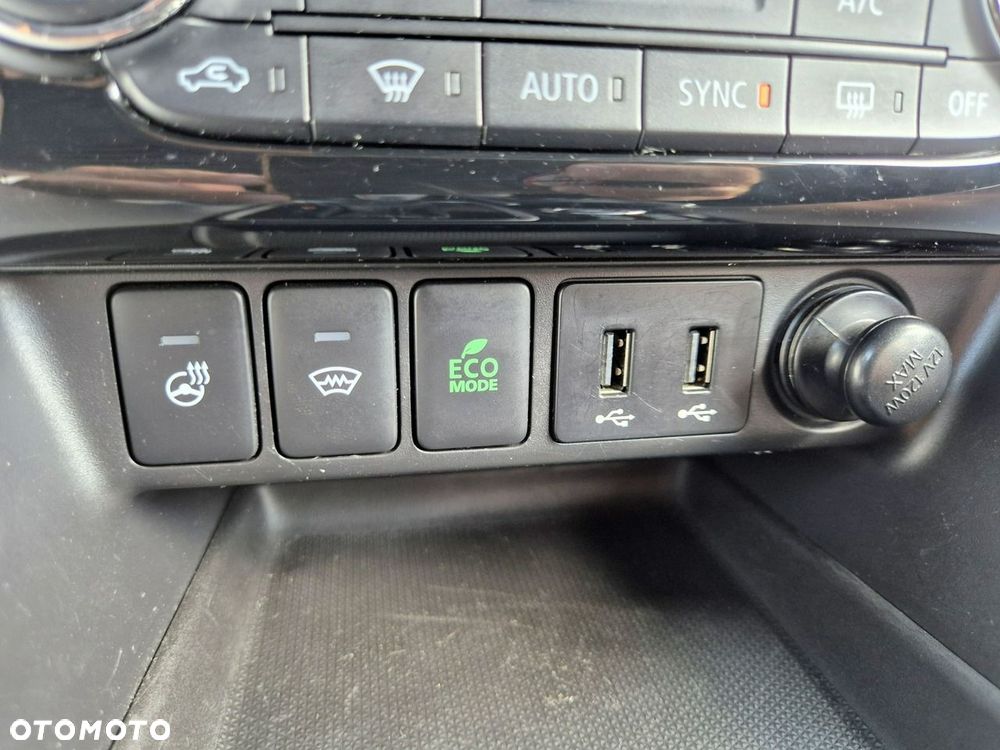 Mitsubishi Eclipse Cross 1.5 T GPF Intense Pro CVT 4WD - 23
