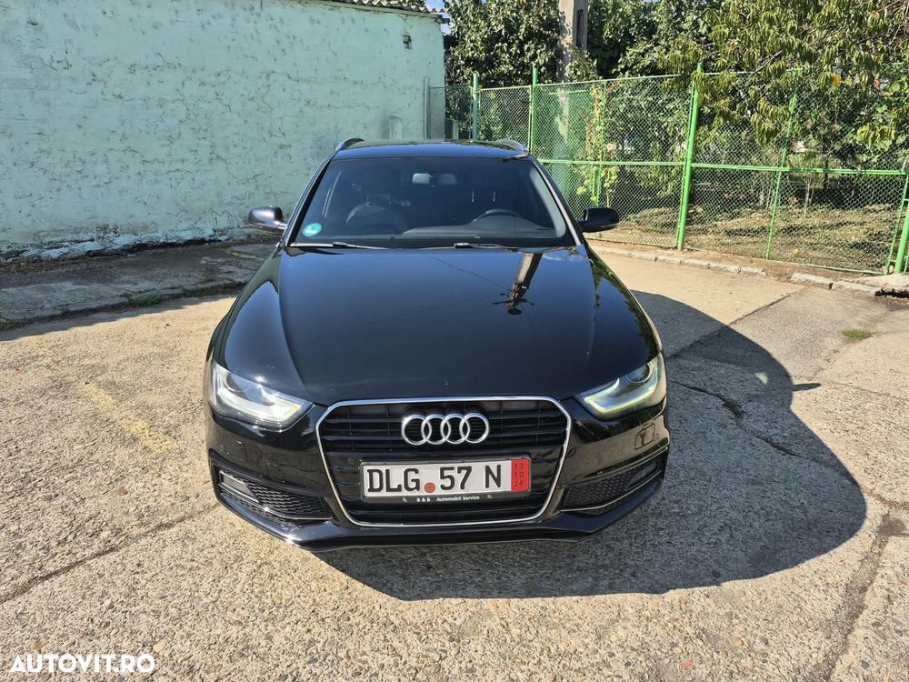 Audi A4 Avant 2.0 TDI DPF clean multitronic S line Sportpaket - 4