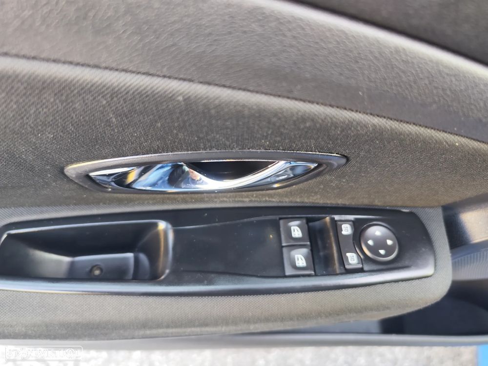 Renault Mégane Sport Tourer 1.5 dCi Dynamique - 25