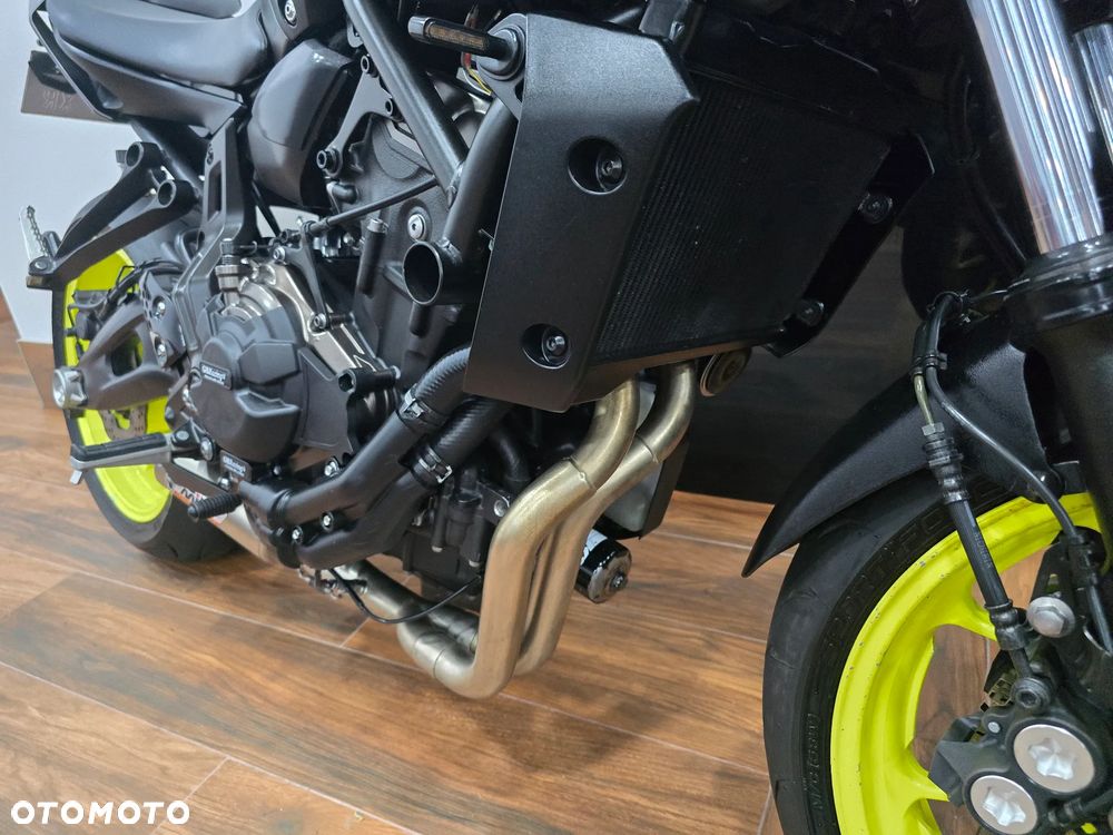 Yamaha MT - 18