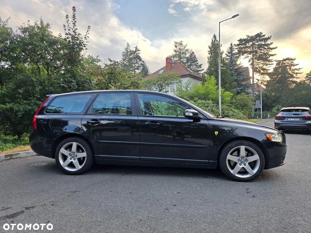 Volvo V50 D5 Summum - 5