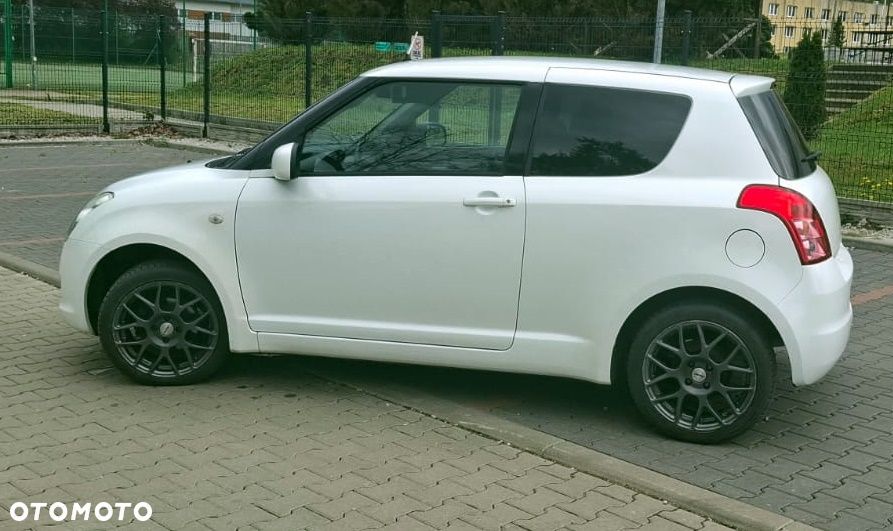 Suzuki Swift 1.3 Classic - 7