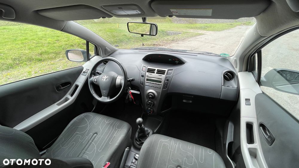 Toyota Yaris 1.33 Luna - 11