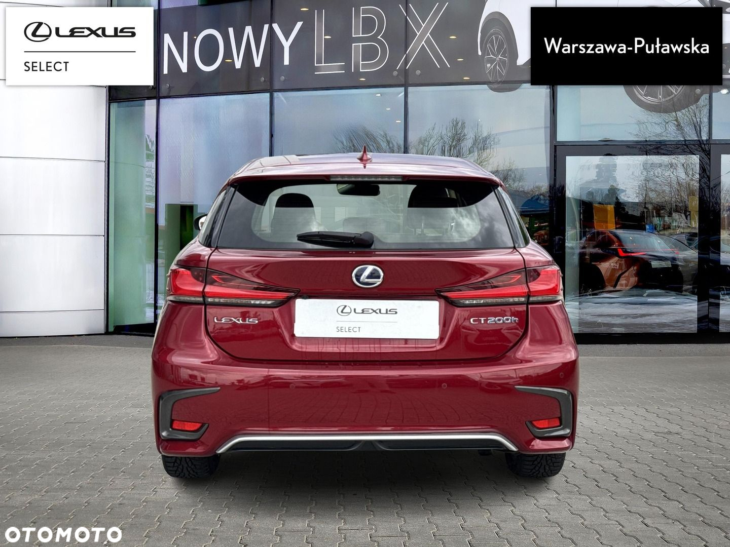 Lexus CT - 7