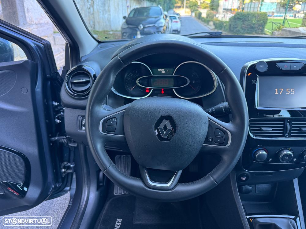 Renault Clio Sport Tourer Energy dCi 90 Start & Stop Experience - 10