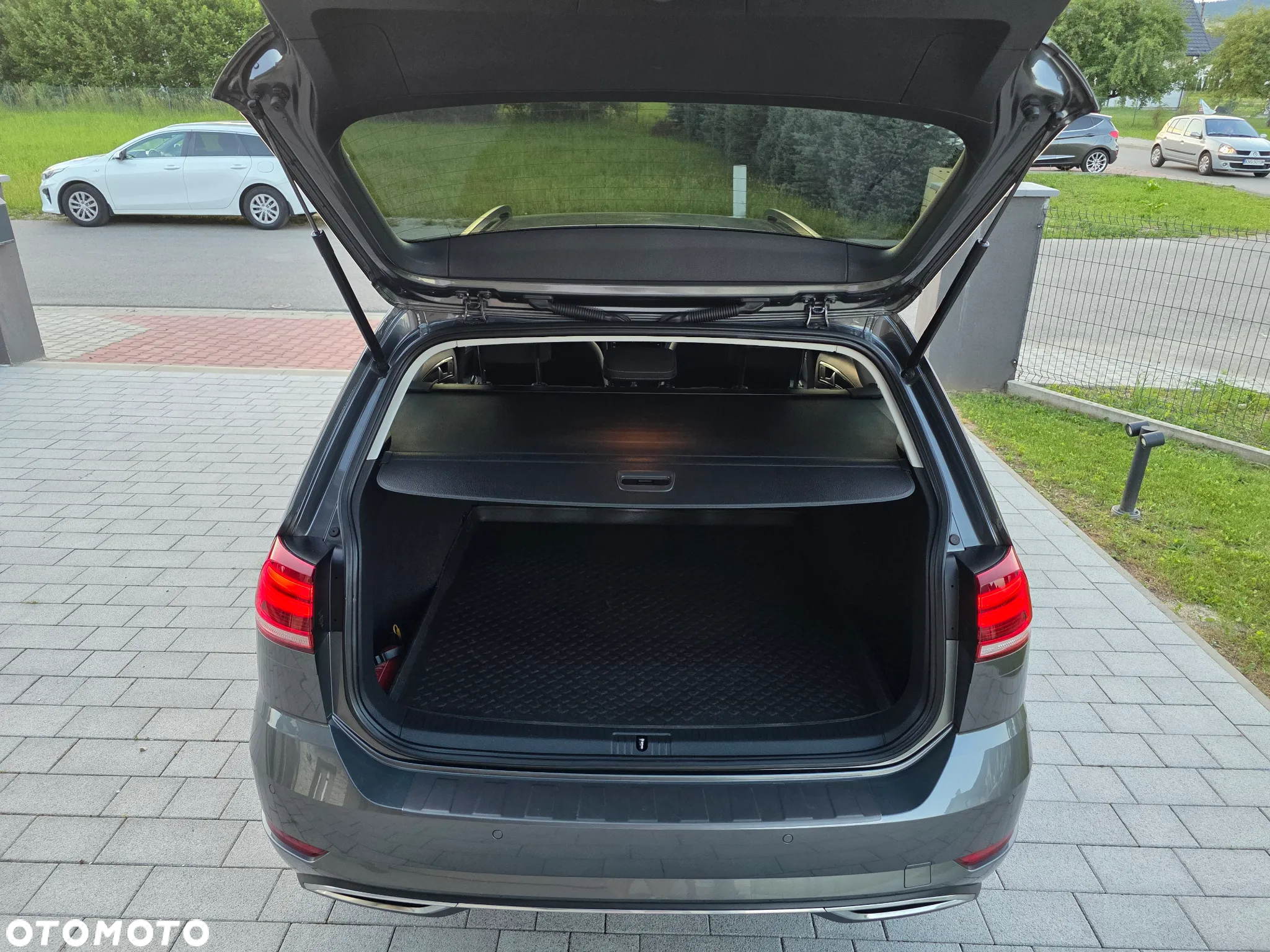 Volkswagen Golf VII 2.0 TDI BMT 4Mot Highline DSG - 12