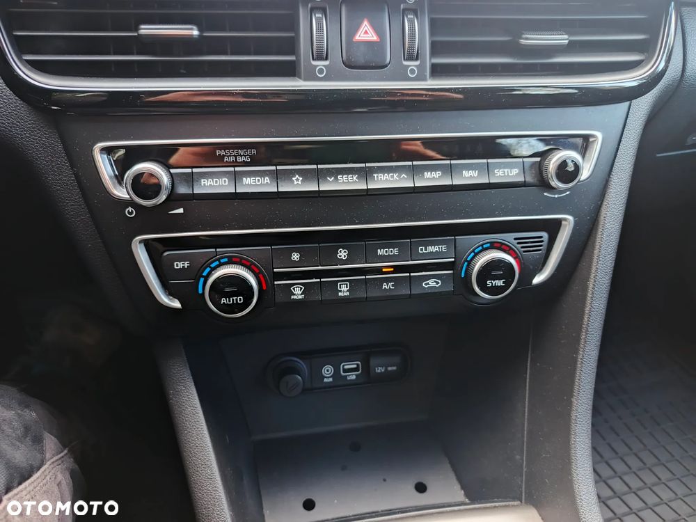 Kia Optima 1.6 CRDI SCR M - 18