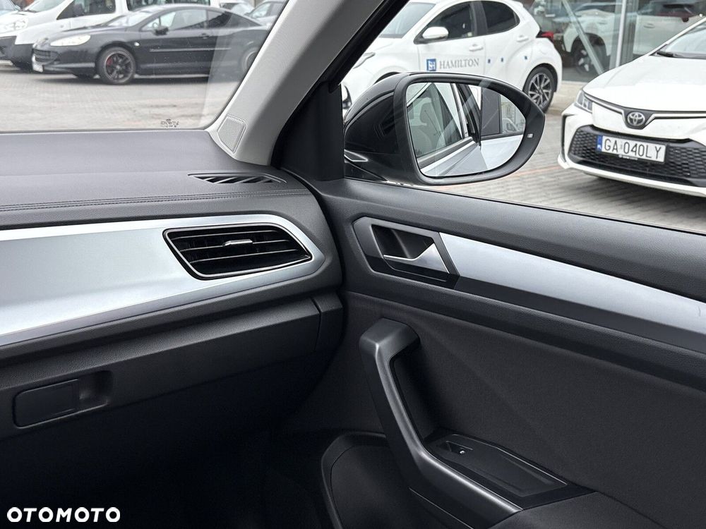 Volkswagen T-Roc 1.5 TSI Life DSG - 12