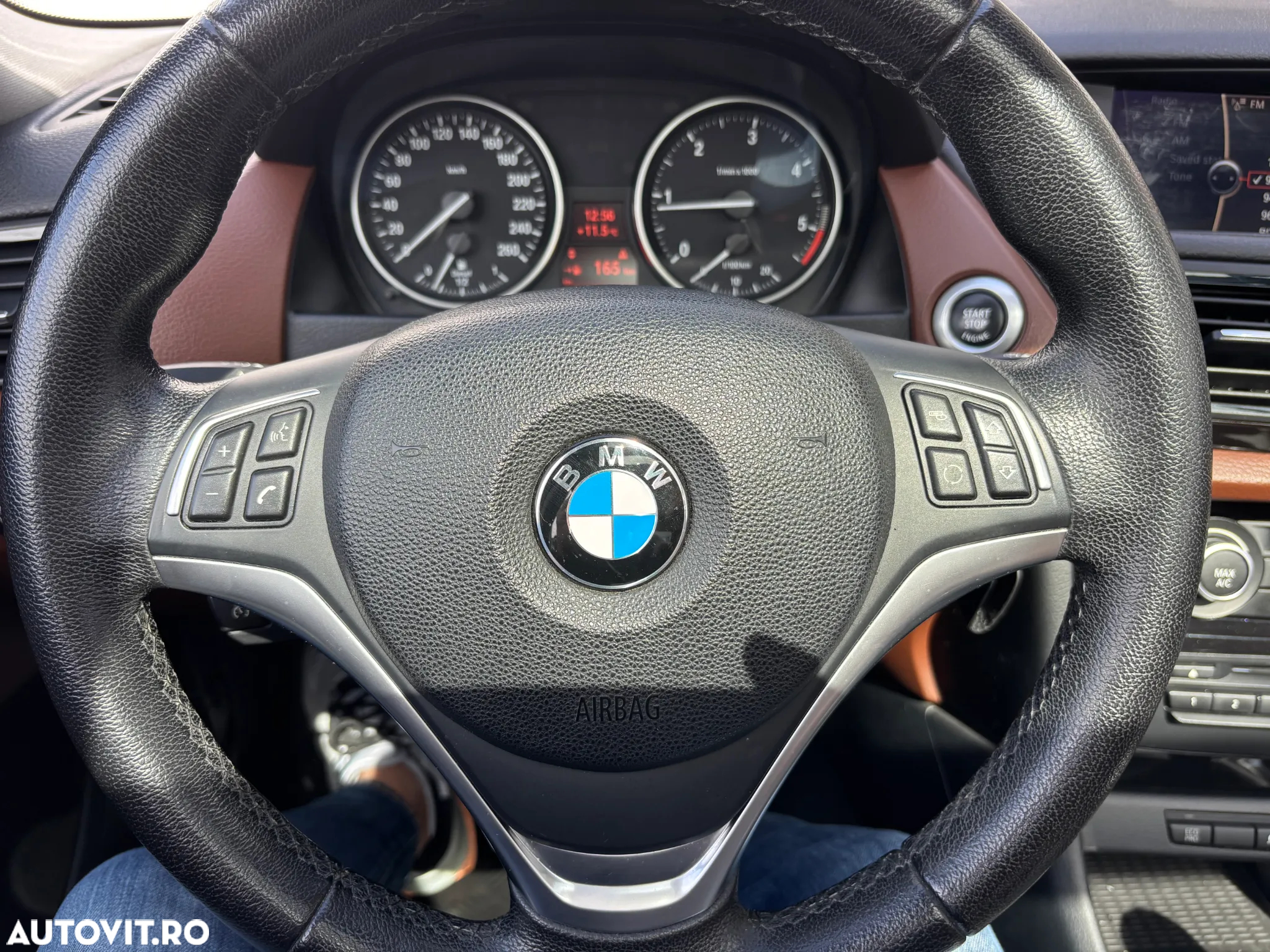 BMW X1 xDrive18d - 12