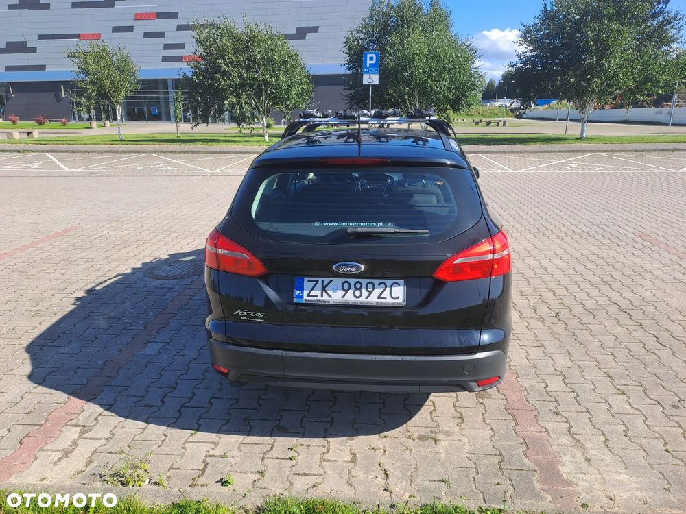 Ford Focus 1.5 TDCi Trend - 4