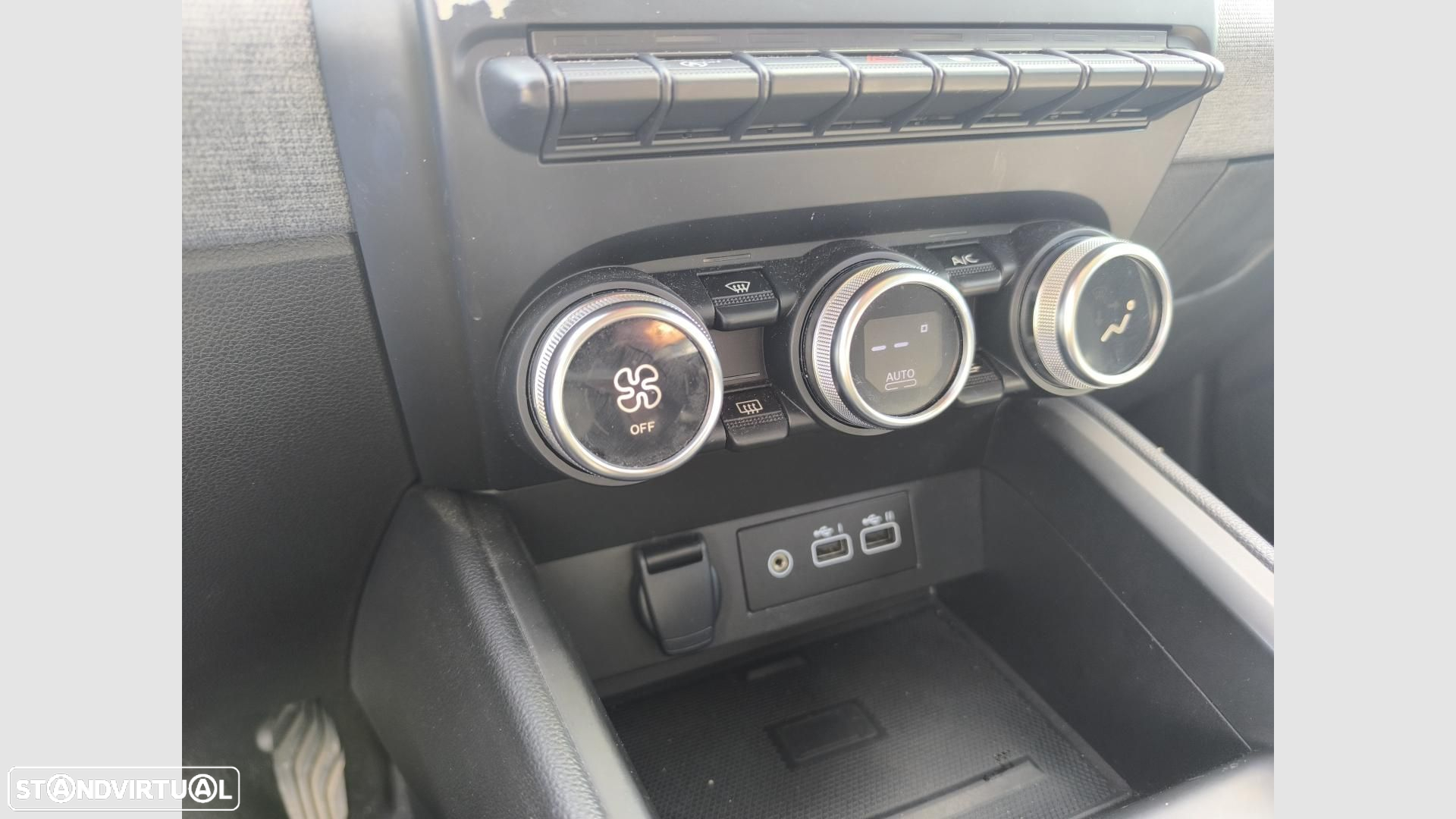 Mitsubishi Colt 1.0 MPI Kyoto - 12