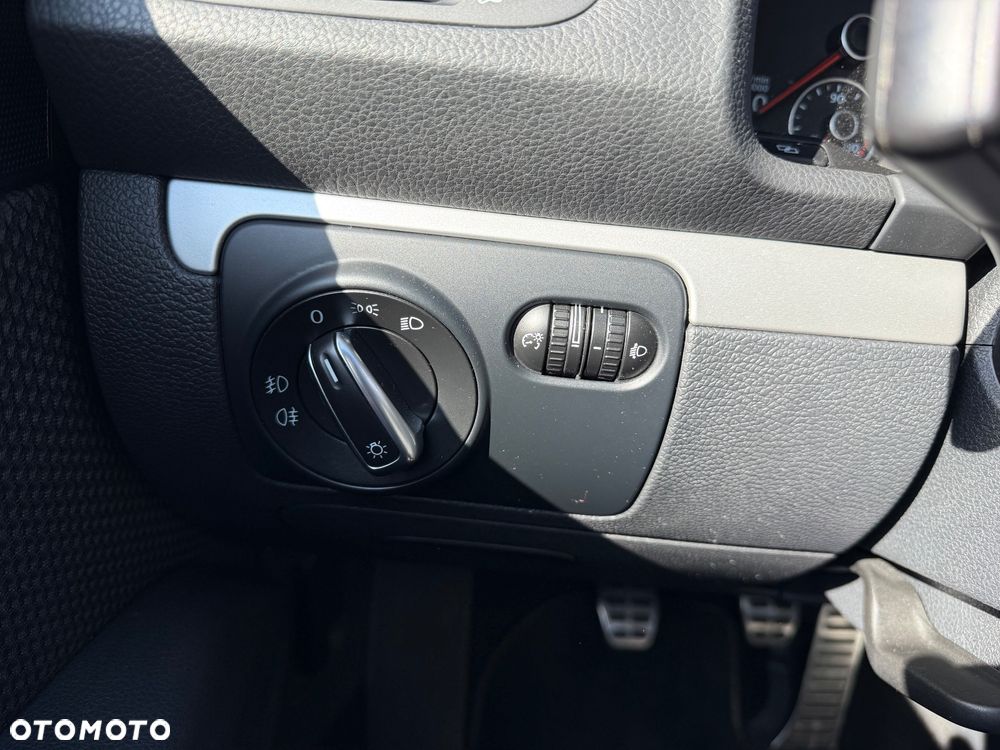 Volkswagen Scirocco 1.4 TSI Edition - 17