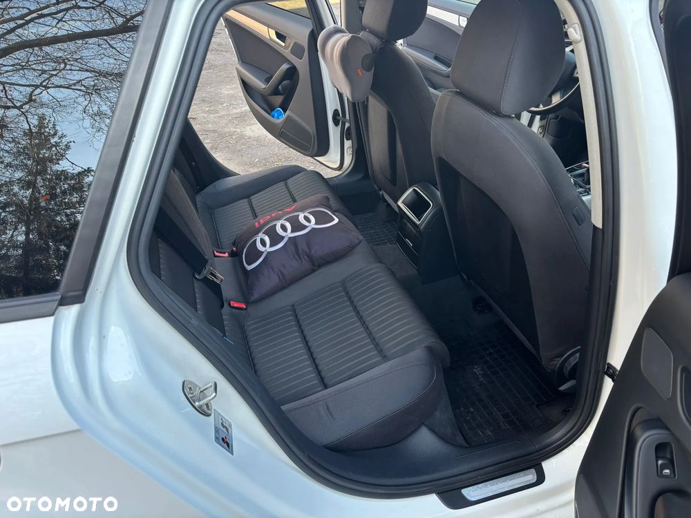 Audi A4 Avant 2.0 TDI - 17