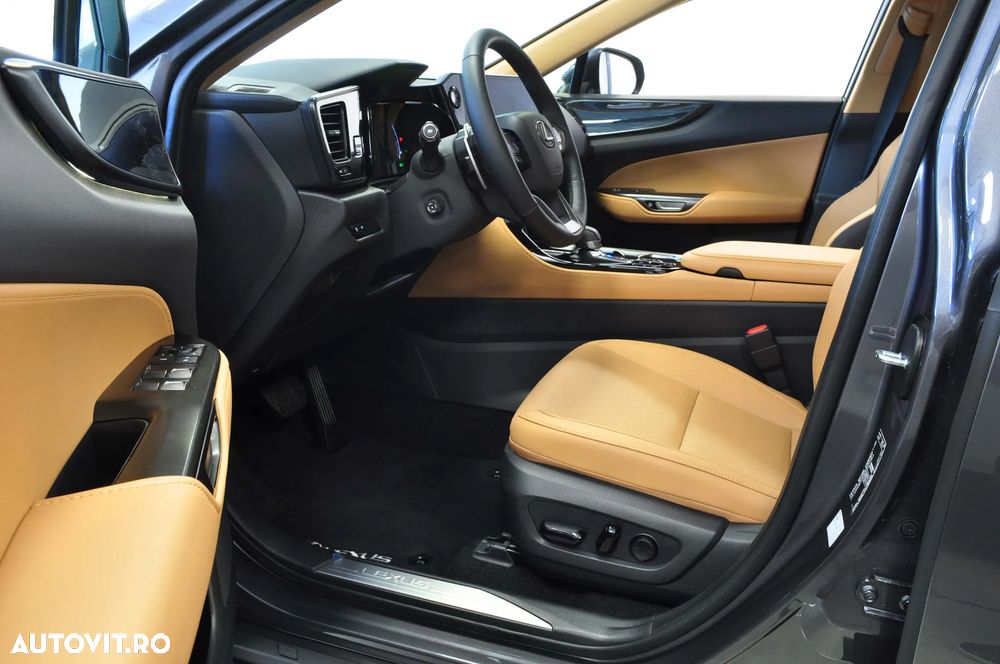 Lexus Seria NX 450h+ E-FOUR Executive Line - 6