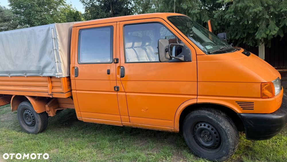 Volkswagen Transporter - 4