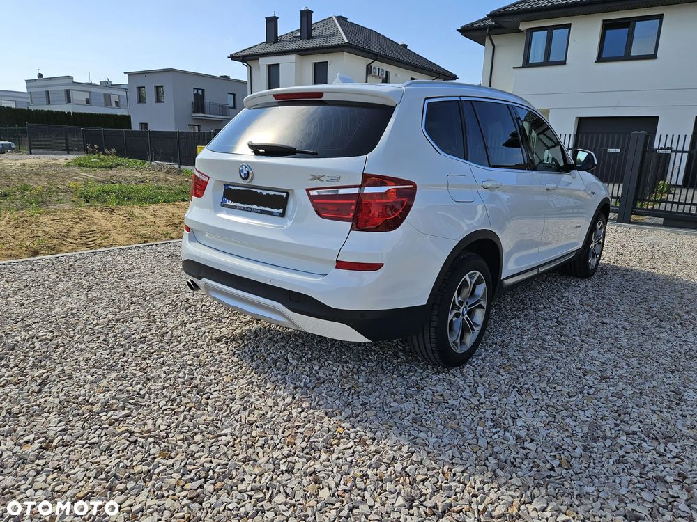 BMW X3 sDrive18d Advantage - 9