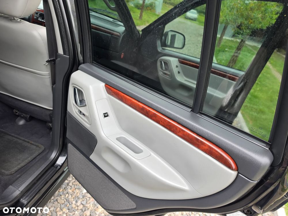 Jeep Grand Cherokee 2.7 CRD Overland - 12