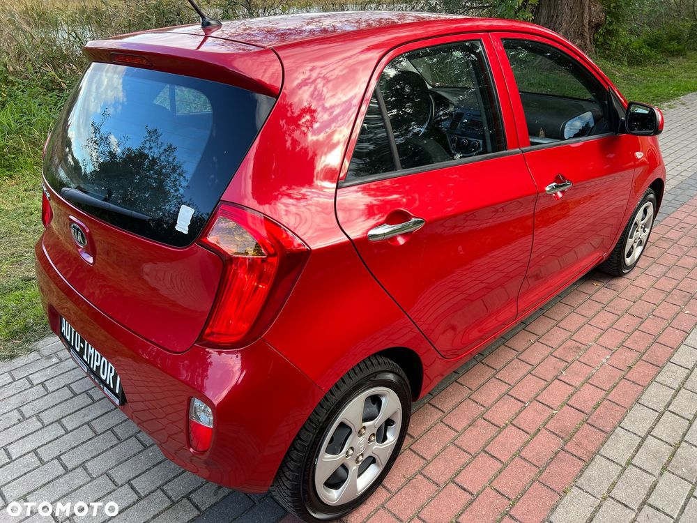 Kia Picanto 1.0 Dream Team Edition - 25
