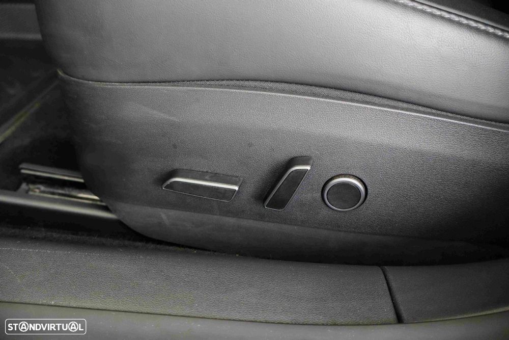 Tesla Model 3 Long Range Tração Integral - 32