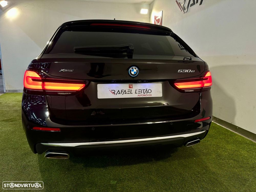 BMW 530 e Line Luxury - 7